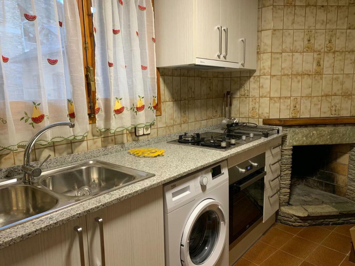 Casa Serraller Естери д'Анеу Екстериор снимка